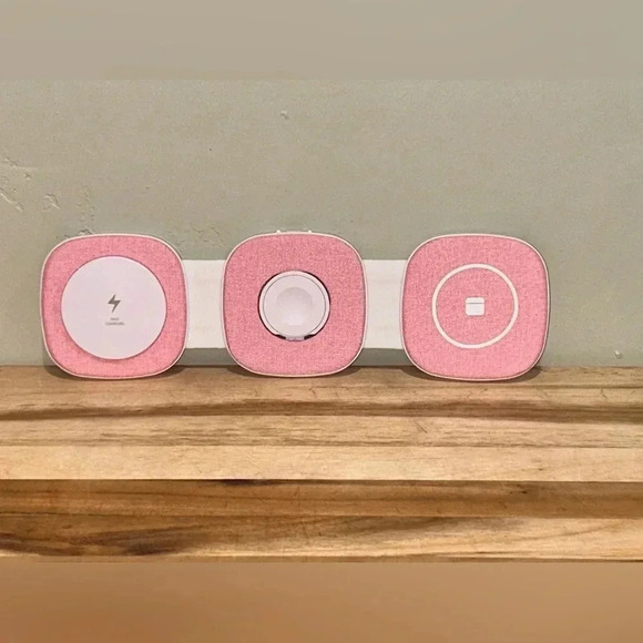 3 IN 1 WIRELESS CHARGING STATION BY XO POPPY. WIRELESS. PHONE, WATCH, EARBUDS!! - Picture 15 of 16